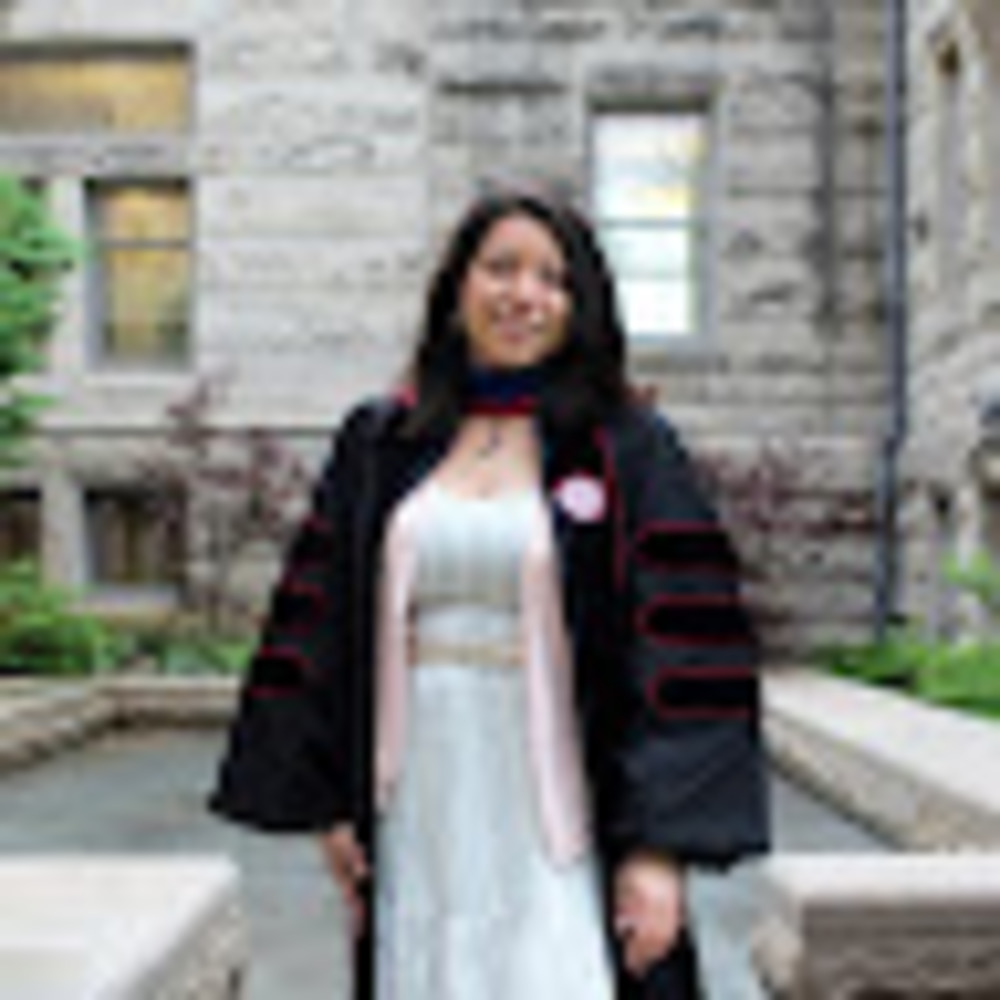 Meet your Posher, Stephanie